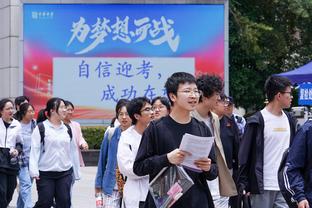 官方：巴萨新援罗克将穿19号，此前凯西、费兰、梅西穿过此号码